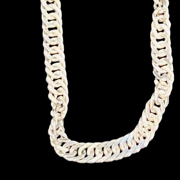 IBB Sterling Silver Twisted Curb Chain Bracelet (4690) - Picture 4 of 7